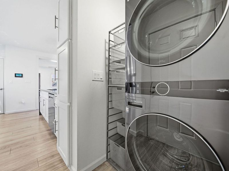 1570 E Rich Street, Columbus, OH 43205 Photo 22