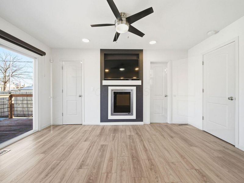 1570 E Rich Street, Columbus, OH 43205 Photo 27