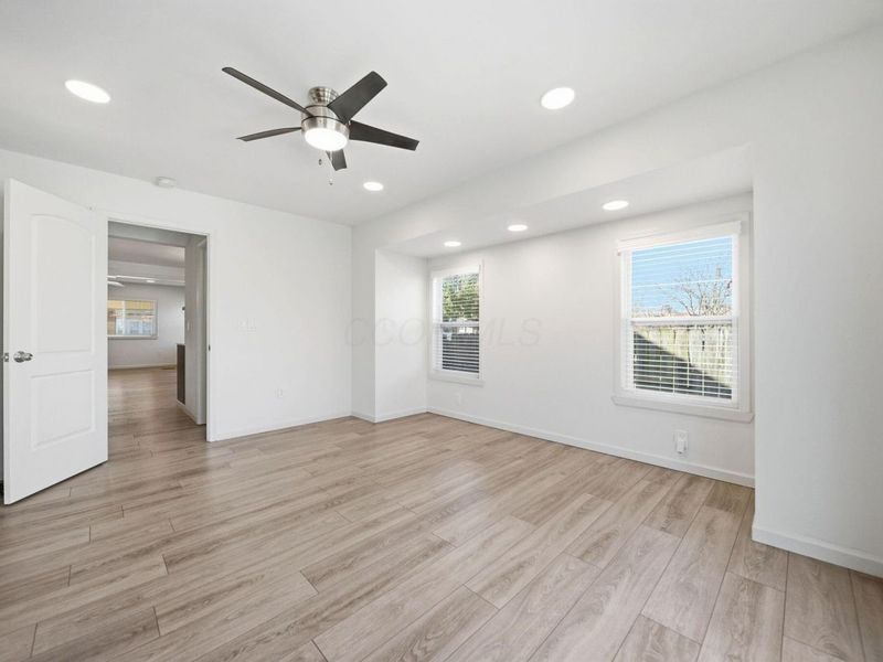 1570 E Rich Street, Columbus, OH 43205 Photo 29