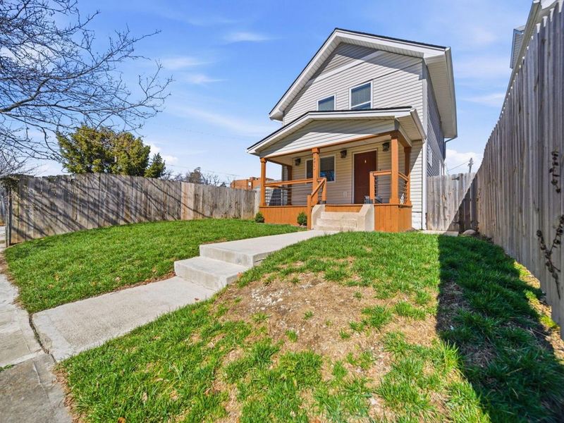 1570 E Rich Street, Columbus, OH 43205 Photo 4