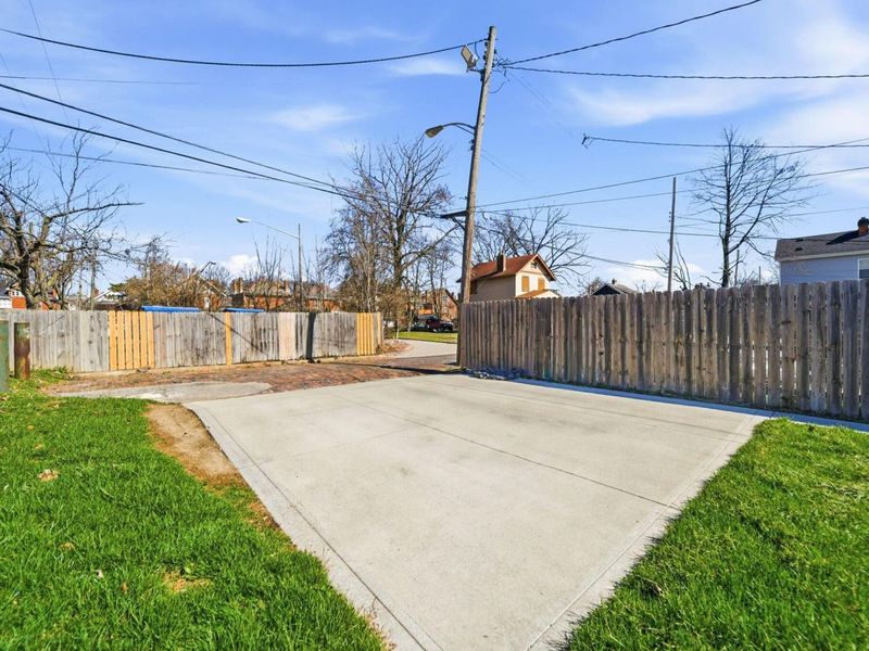 1570 E Rich Street, Columbus, OH 43205 Photo 62