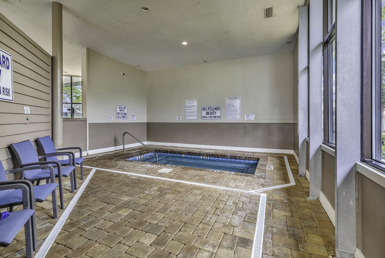 5905 South Kings Hwy.  Photo 22