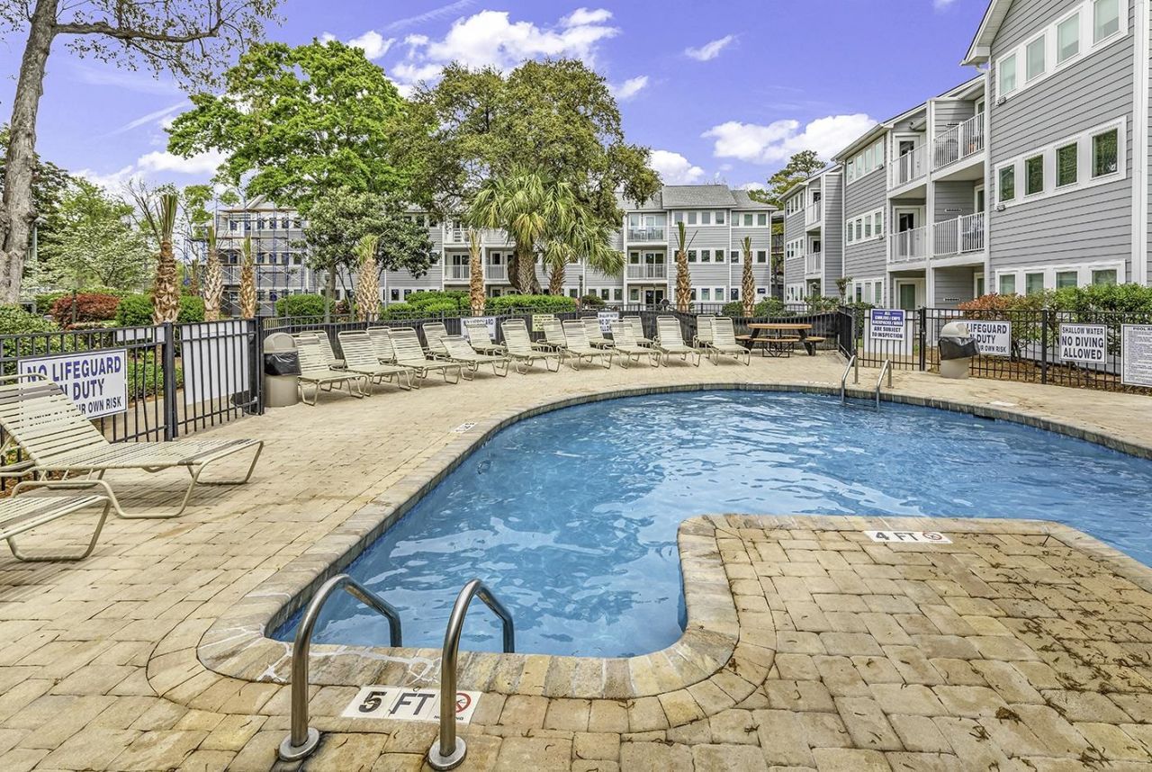 5905 South Kings Hwy.  Photo 23