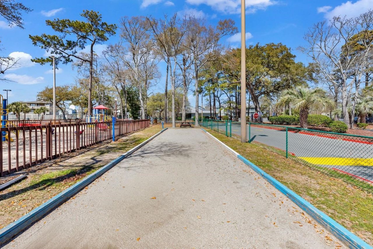 5905 South Kings Hwy.  Photo 32