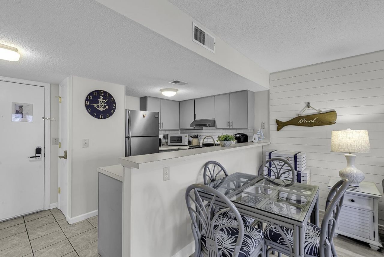 5905 South Kings Hwy.  Photo 5