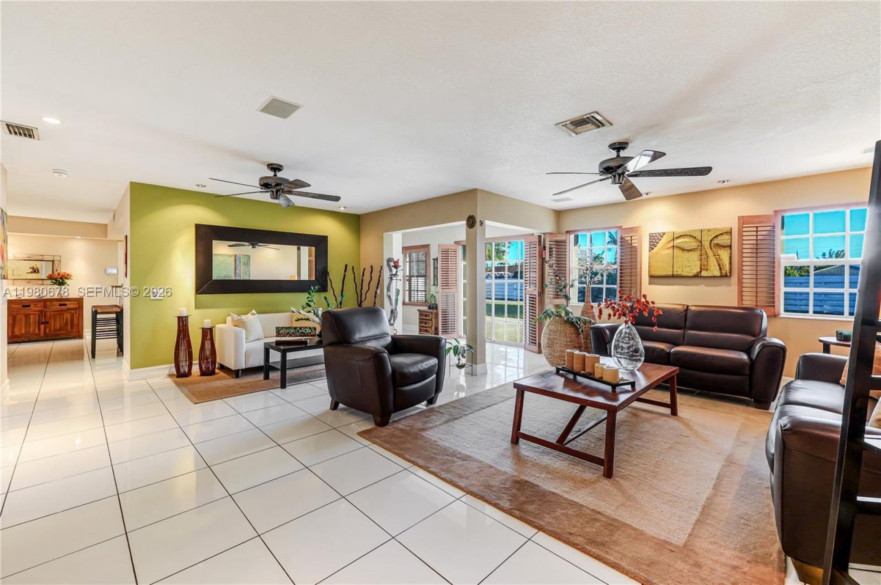 14952 SW 149th St , Miami, FL 33196 Photo