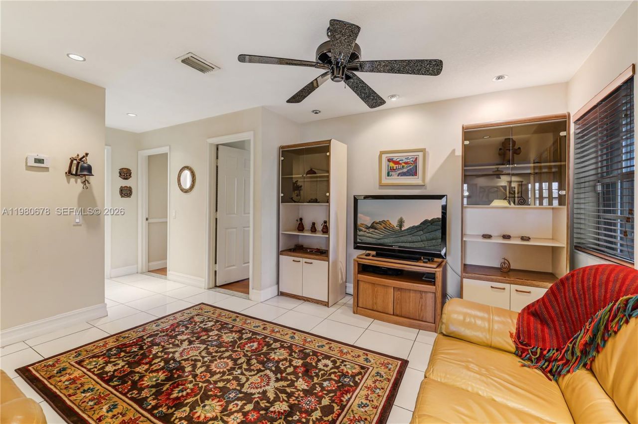 14952 SW 149th St , Miami, FL 33196 Photo