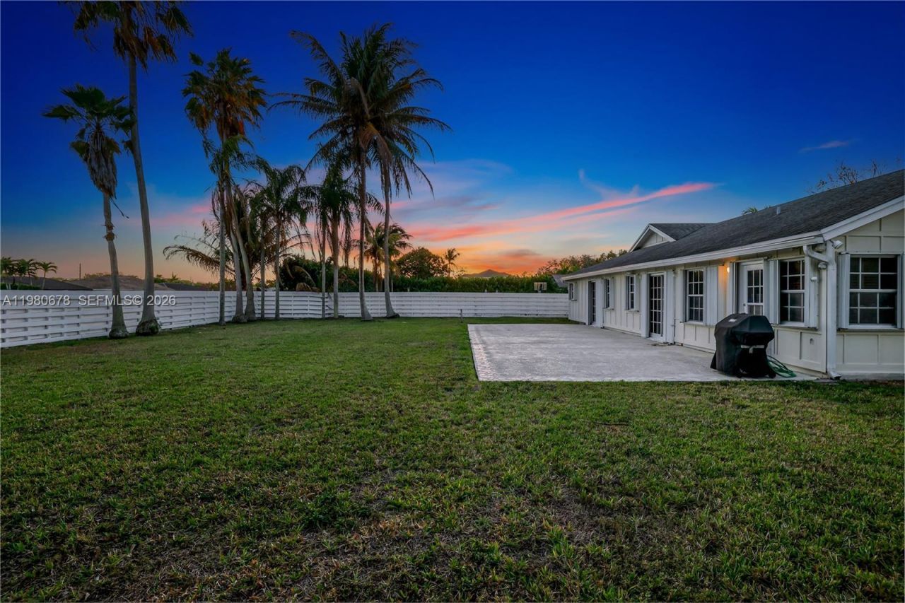 14952 SW 149th St , Miami, FL 33196 Photo