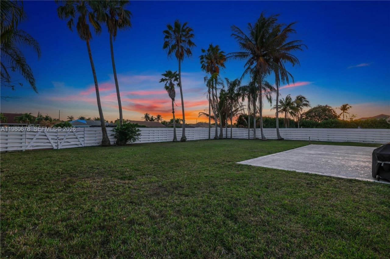 14952 SW 149th St , Miami, FL 33196 Photo