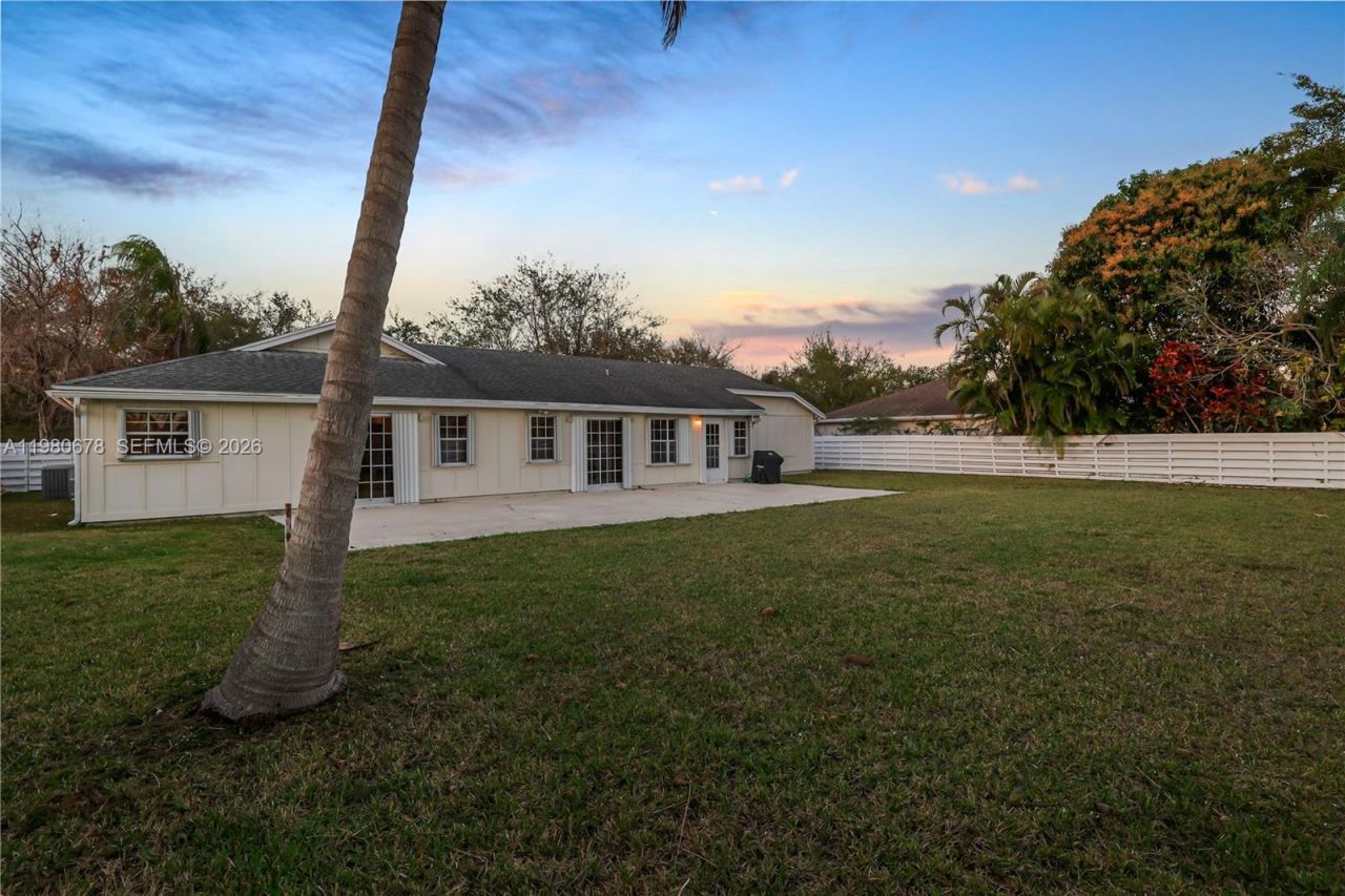 14952 SW 149th St , Miami, FL 33196 Photo