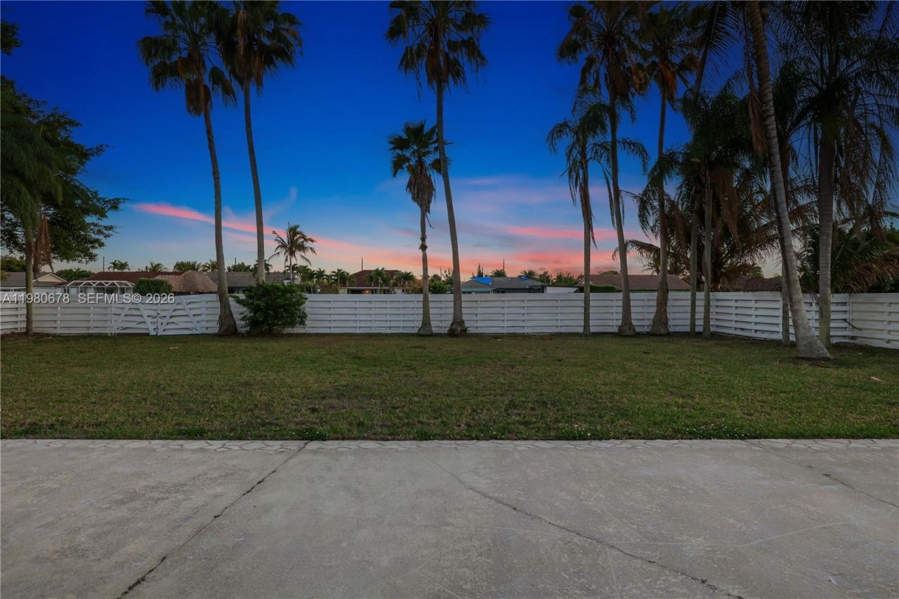 14952 SW 149th St , Miami, FL 33196 Photo