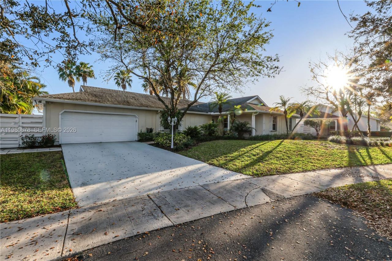 14952 SW 149th St , Miami, FL 33196 Photo