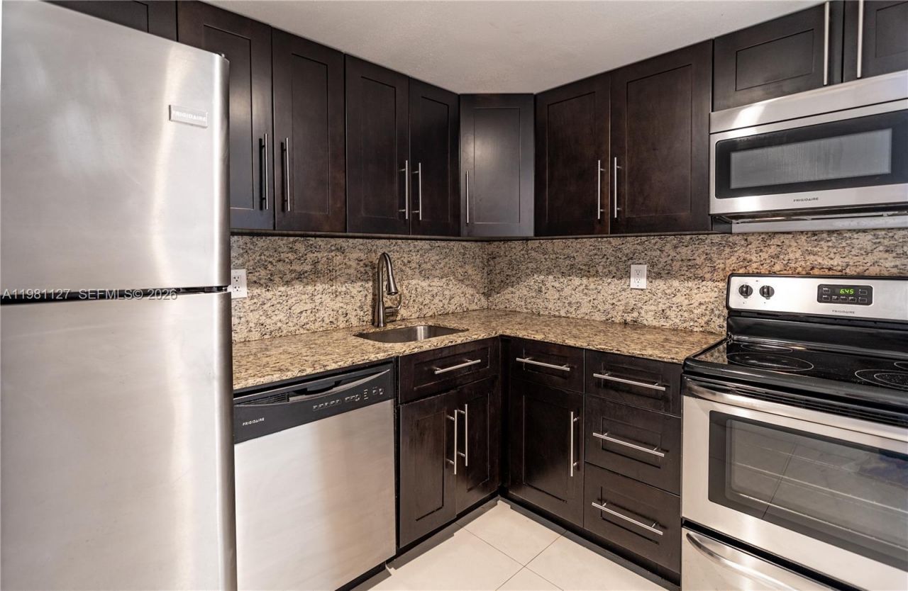 4800 NW 79th Ave , Unit 206, Doral, FL 33166 Photo