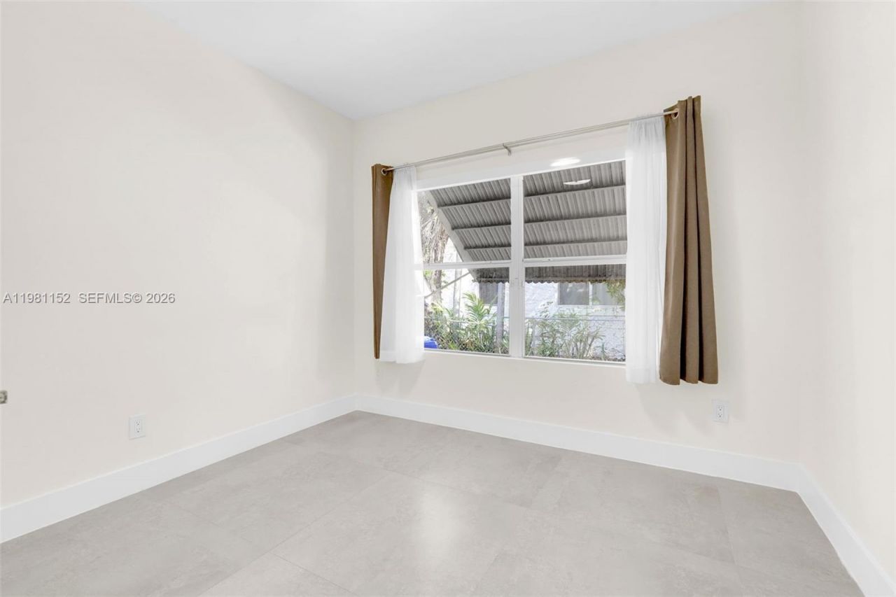 52 NW 47th Ter , Miami, FL 33127 Photo