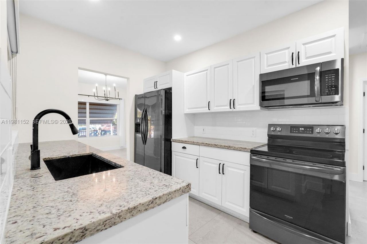 52 NW 47th Ter , Miami, FL 33127 Photo