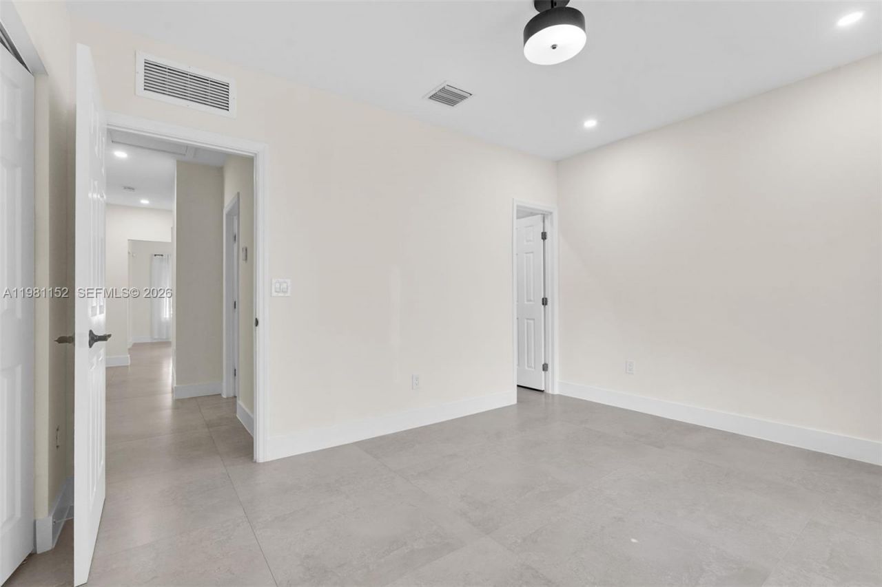 52 NW 47th Ter , Miami, FL 33127 Photo