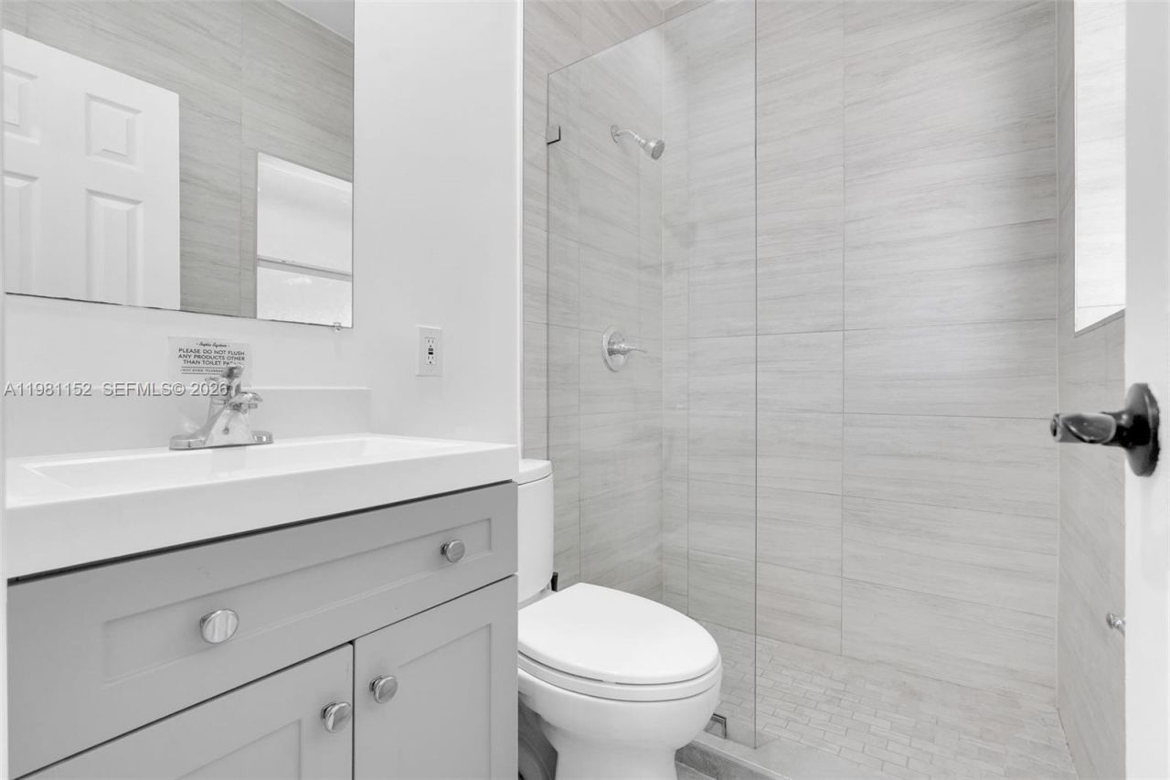 52 NW 47th Ter , Miami, FL 33127 Photo