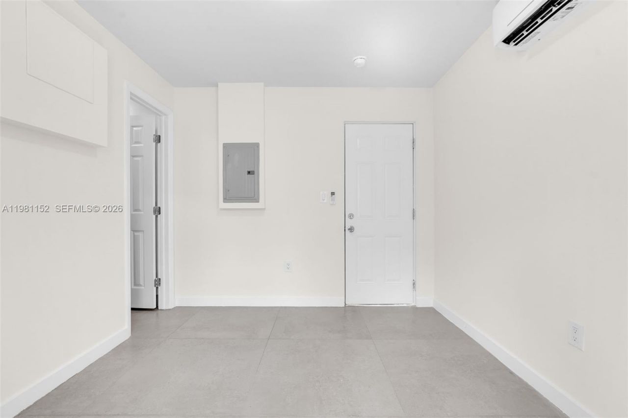 52 NW 47th Ter , Miami, FL 33127 Photo