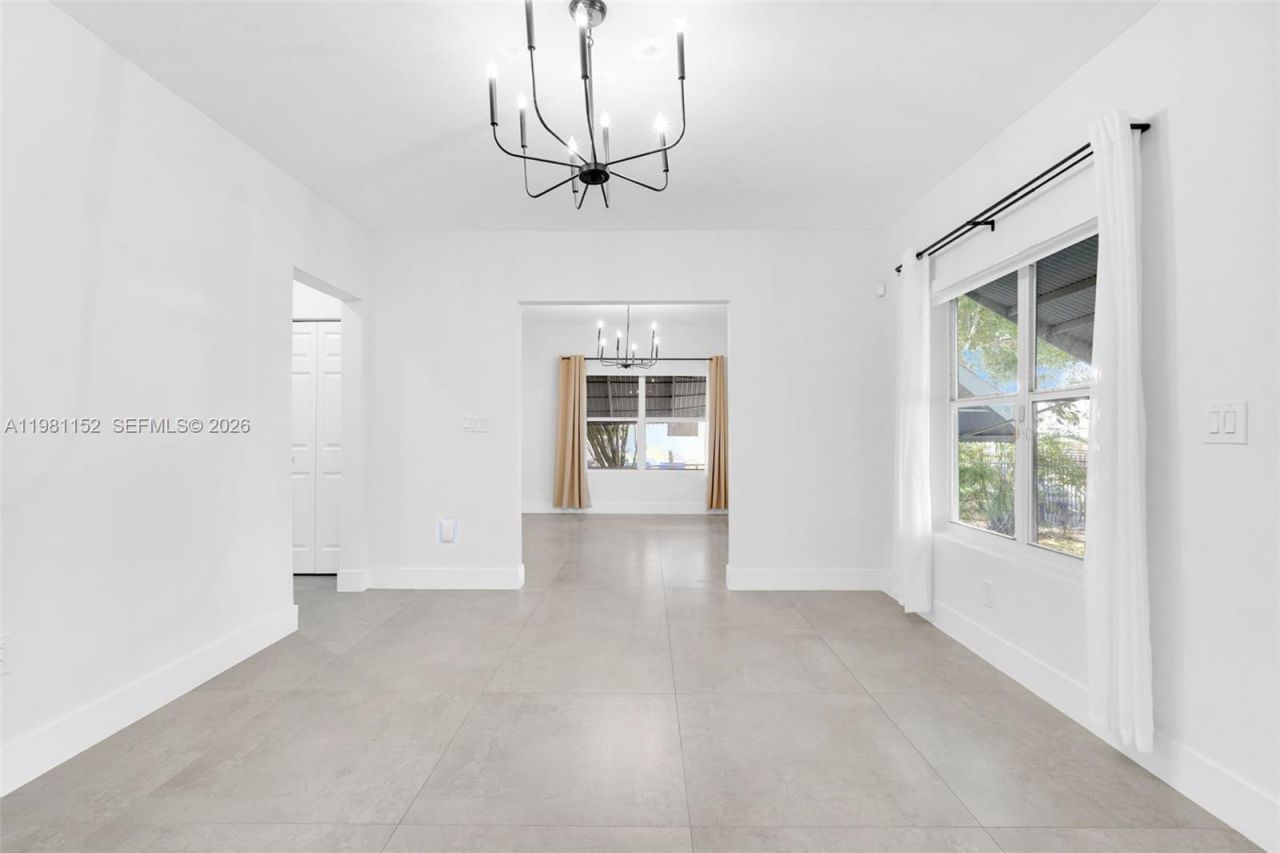 52 NW 47th Ter , Miami, FL 33127 Photo