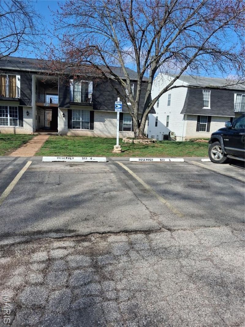513 N Monroe Street, Unit 6, Pacific, MO 63069 Main Photo