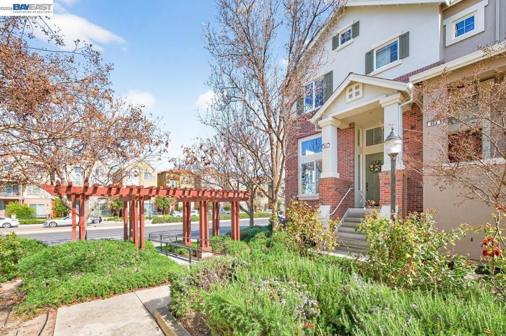 2871 1st St, Unit 901, Livermore, CA 94550 Main Photo