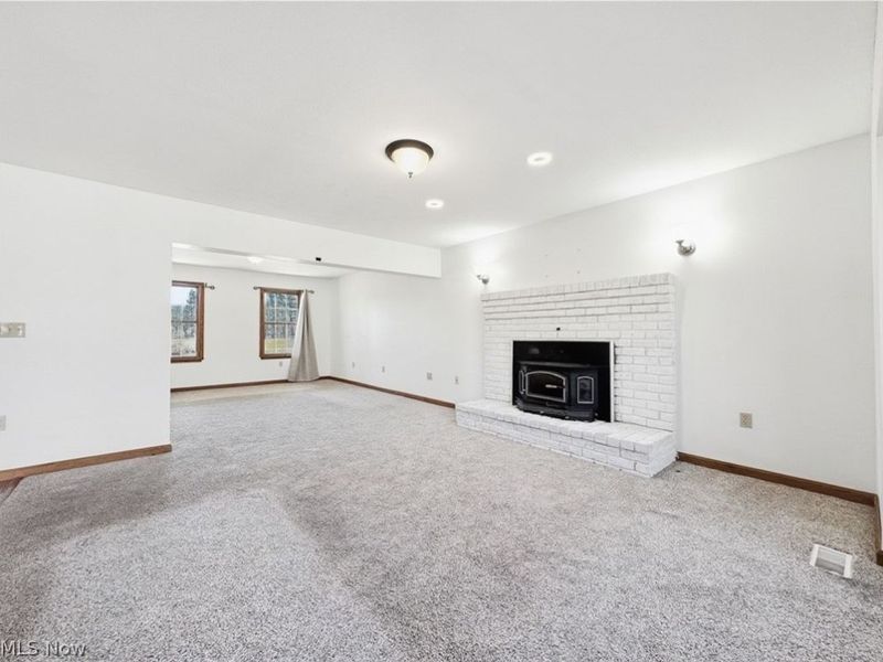 2575 Myersville Road , Uniontown, OH 44685 Photo 14