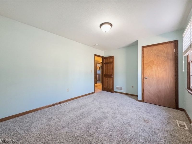 2575 Myersville Road , Uniontown, OH 44685 Photo 19