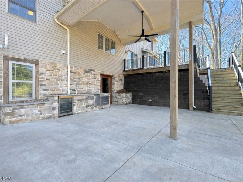 2575 Myersville Road , Uniontown, OH 44685 Photo 4