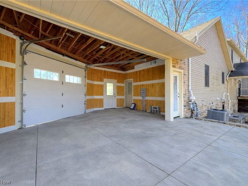 2575 Myersville Road , Uniontown, OH 44685 Photo 41