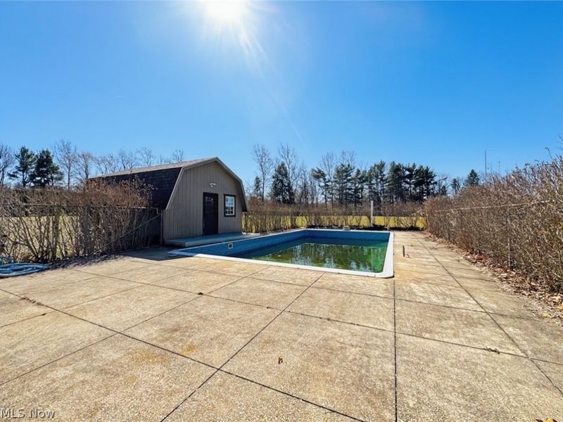 2575 Myersville Road , Uniontown, OH 44685 Photo 47