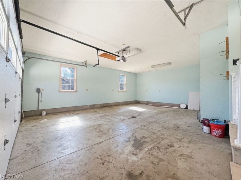 2575 Myersville Road , Uniontown, OH 44685 Photo 49