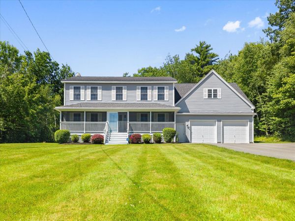 21 Rosebud Lane, Brewer, ME 04412