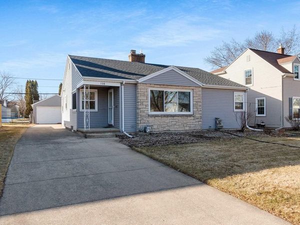 138 HAZEL STREET, Neenah, WI 54956