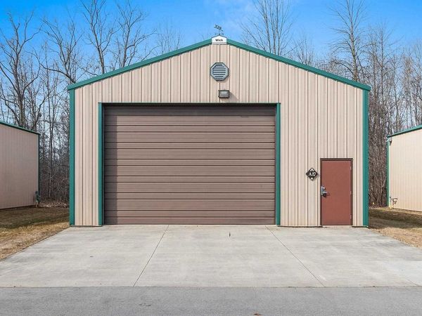 1094 FERNANDO DRIVE #65, Hobart, WI 54155