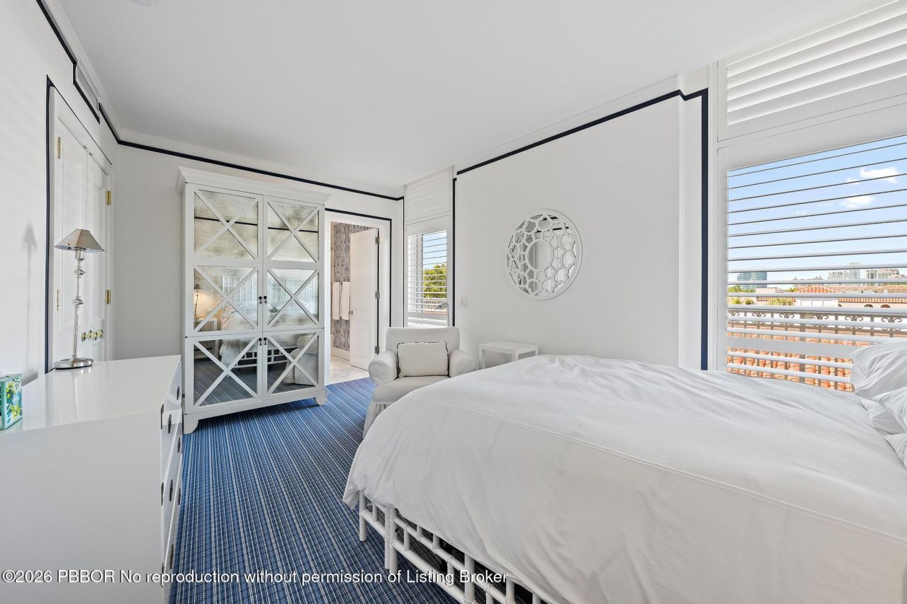 100 Royal Palm Way, Unit APT G4, Palm Beach, FL 33480 Photo