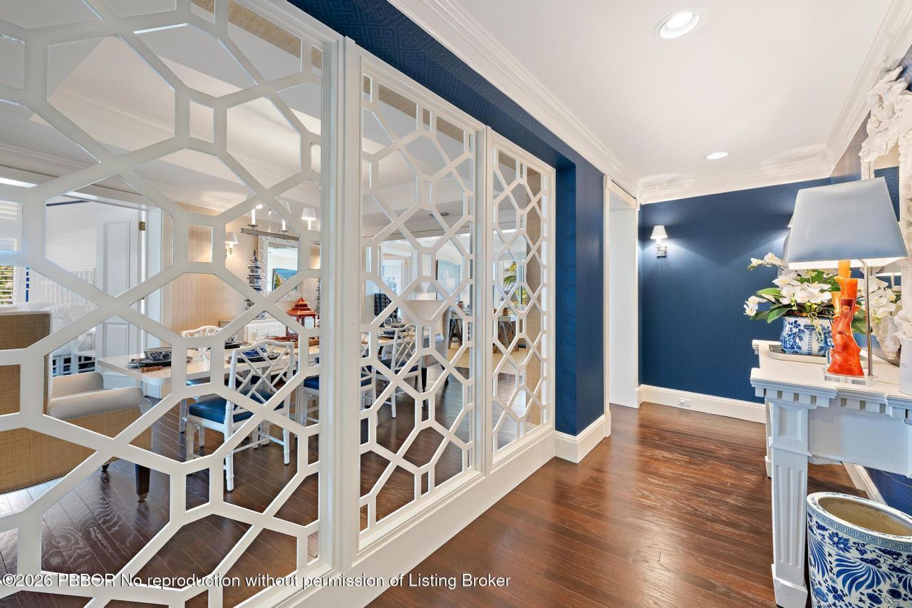 100 Royal Palm Way, Unit APT G4, Palm Beach, FL 33480 Photo