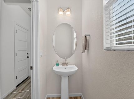 8212 Kramer Ranch Ln, Elk Grove, CA 95758 Photo