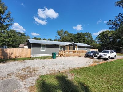 315 E Clark Street, Pinewood, SC 29125