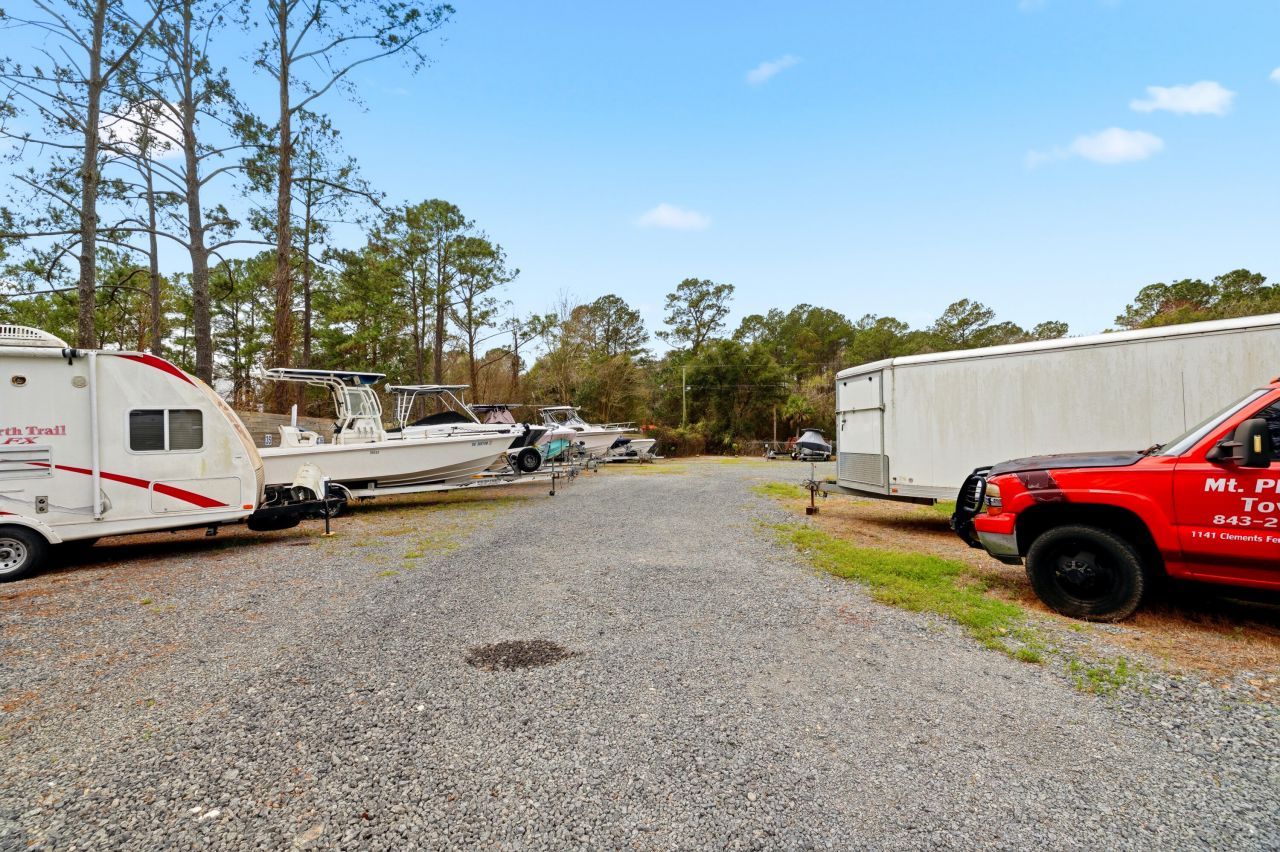 1141 Clements Ferry Road Photo 11