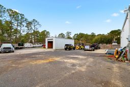 1141 Clements Ferry Road photo 4