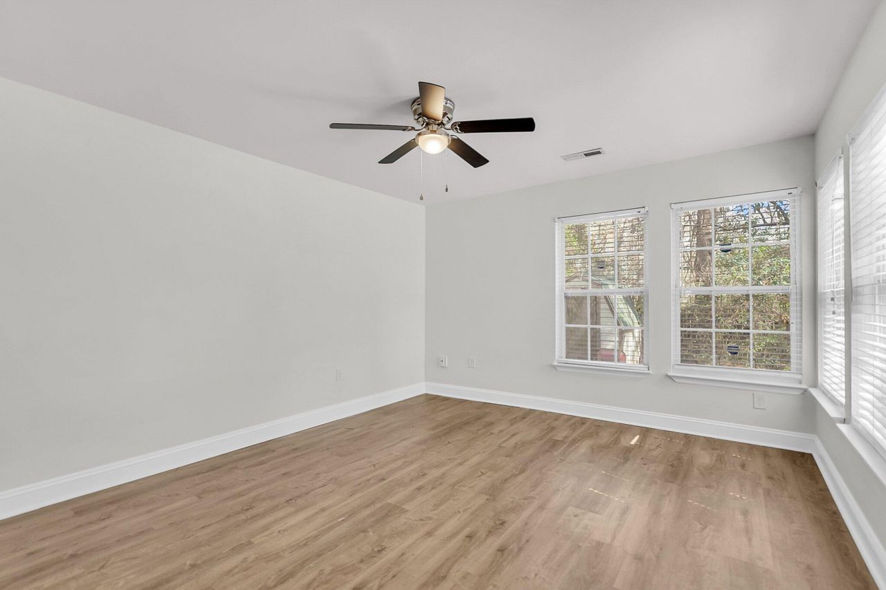 738 Spark Street Photo 12