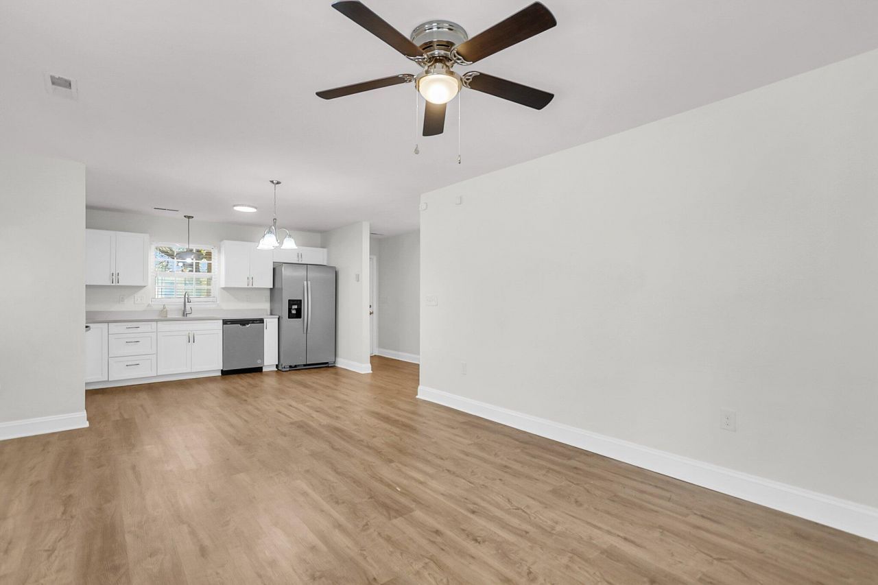 738 Spark Street Photo 15