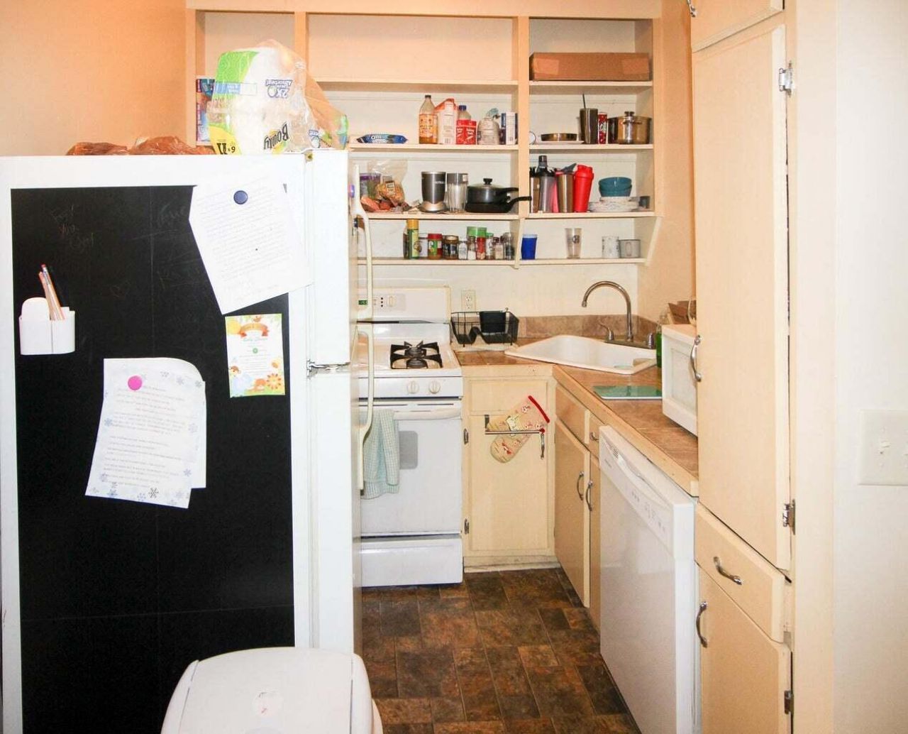 25 George Street Photo 4