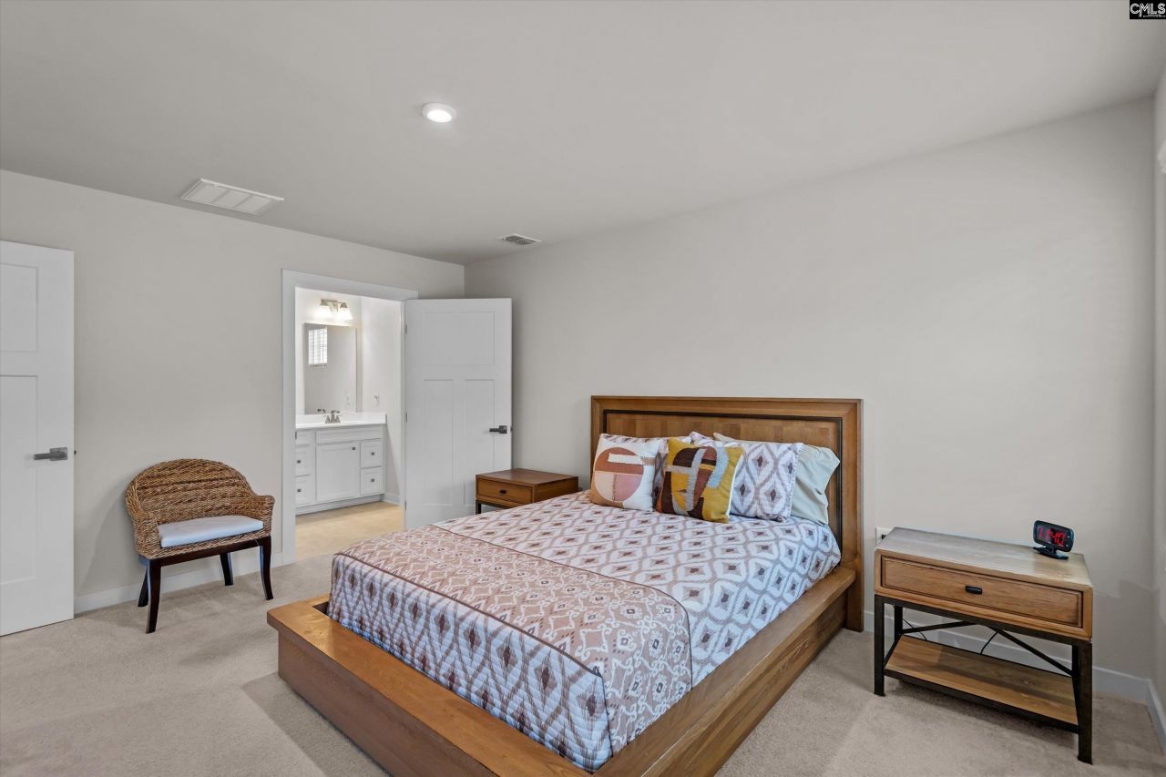 264 Feather Reed Lane Photo 14