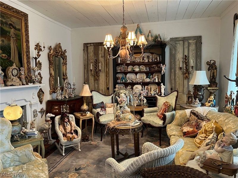 223 S Main Street, Columbiana, OH 44408 Photo 5