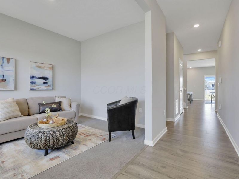 439 Madison Way, Plain City, OH 43064 Photo 6