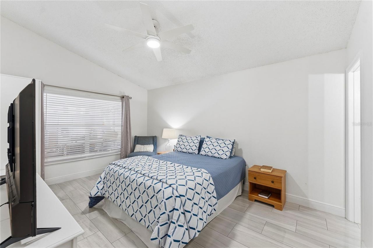 2405 Weymouth Court , Kissimmee, FL 34743 Photo