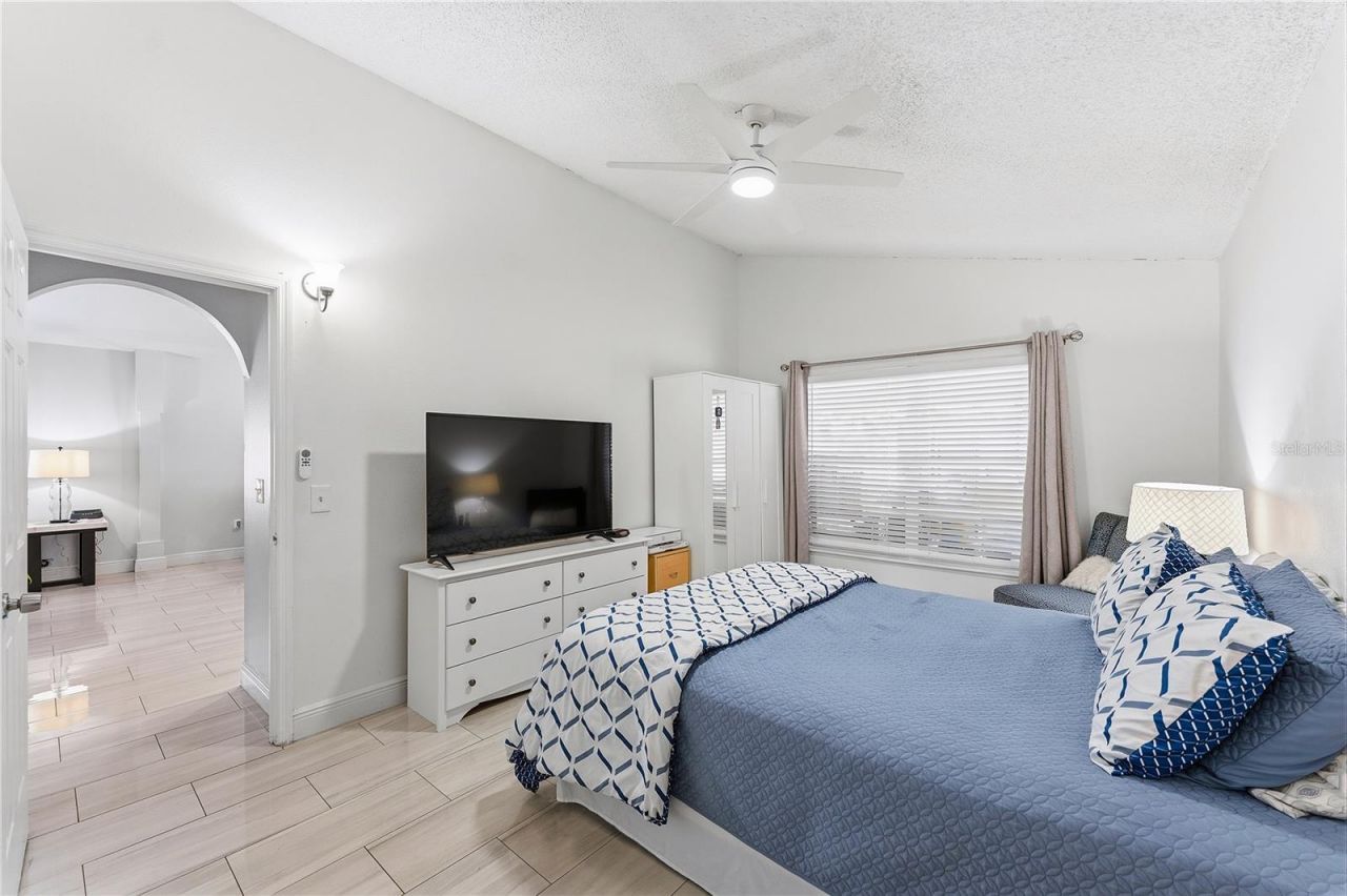 2405 Weymouth Court , Kissimmee, FL 34743 Photo