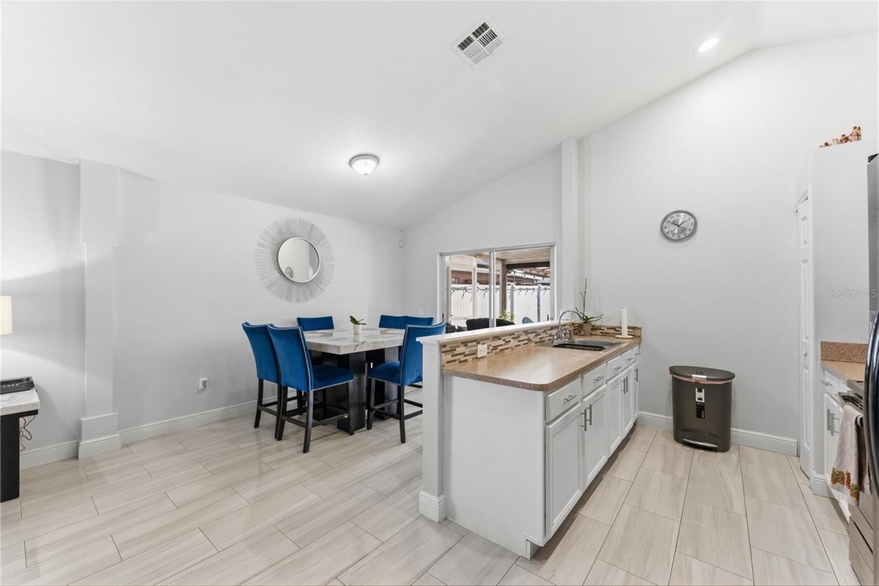 2405 Weymouth Court , Kissimmee, FL 34743 Photo