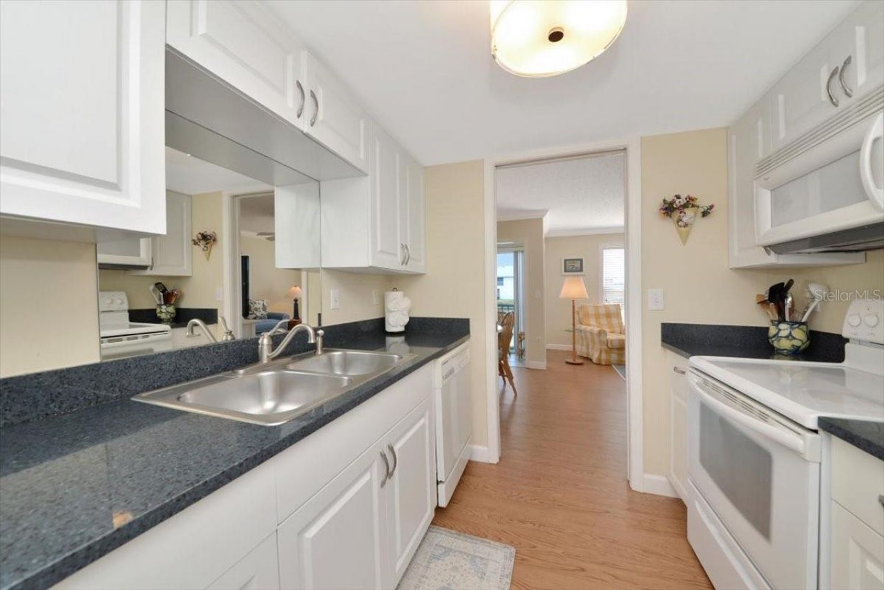 849 Audubon Drive, Unit 839, Bradenton, FL 34209 Photo